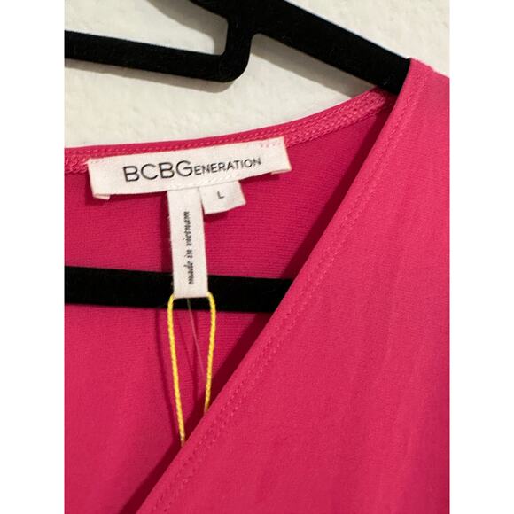 NWT BCBGeneration Romper Size XS Barbie Pink V-Neck Pockets Summer Beachy SZ L - Picture 7 of 8